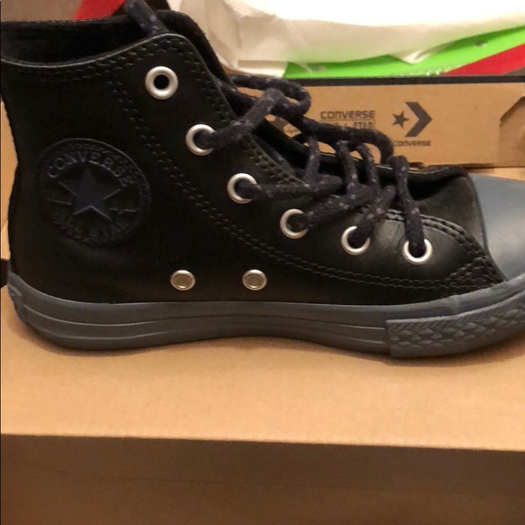 Barley used all Leather Converse - Picture 2 of 5